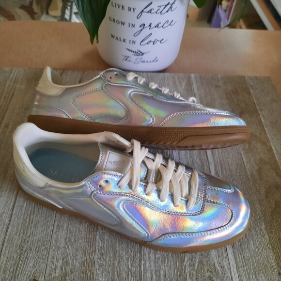 SKECHERS Hotshot Metallic Silver Iridescence Lace-Up Sneakers NWT! - Size 9.5 - Picture 2 of 16